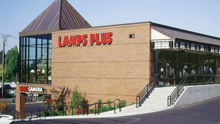 Lamps Plus in Oregon