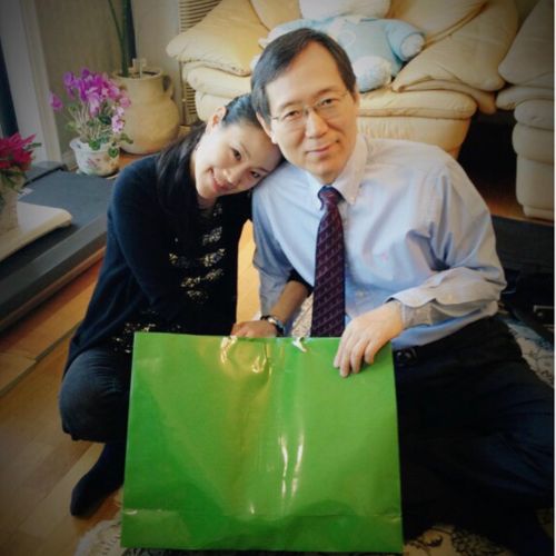 Alicia Yoon's father