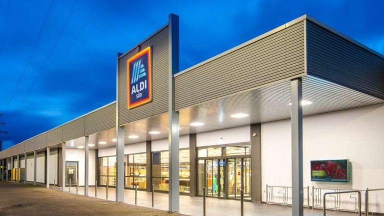 Biggest ALDI outlet in the world