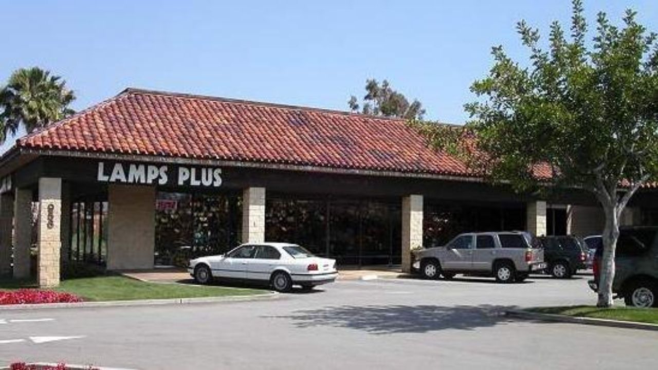 Lamps Plus stores in California-Southern